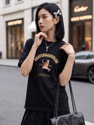 Trendseninle Kadın Siyah Skateboardclub Baskılı Pamuklu Tişört