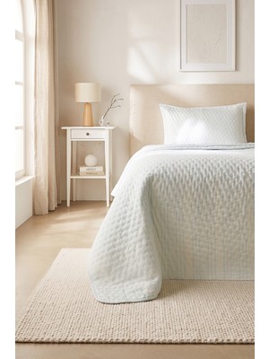 Ocean Home Textile Pamuklu Kapitoneli Açık Mavi Renk Çizgi Desen Tek Kişilik Yatak Örtüsü Seti 1 Adet 180 x 230 / 1 Adet 50 x 70 cm