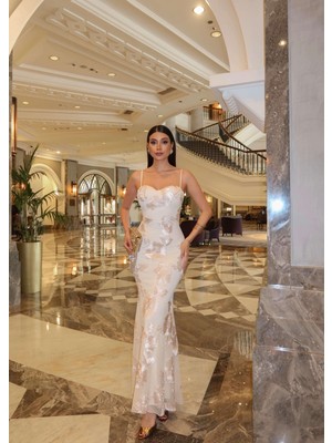 Esra Helvacı Eh Collection Çiçek Işlemeli Tül Davet Elbise