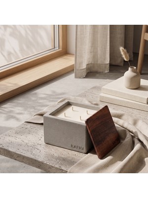 Kafna Büyük Boy Beton Mum Doğal Ahşap Kapaklı Minimalist Dekor Mum