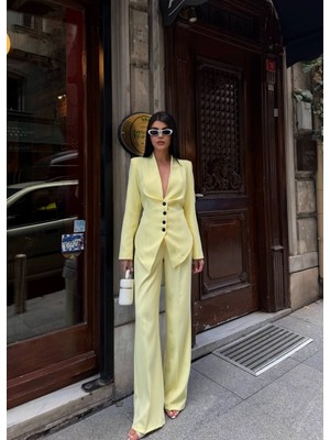 Hope And Me Kadın Kuşak Detaylı Düğmeli Blazer Ceket Palazzo Pantolon Takım