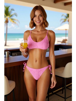 PayBuy Kadın Bikini Takımı Bralette Üst Balensiz Çıkarılabilir Kap Bağlamalı Normal Bel Slip Alt Dokulu