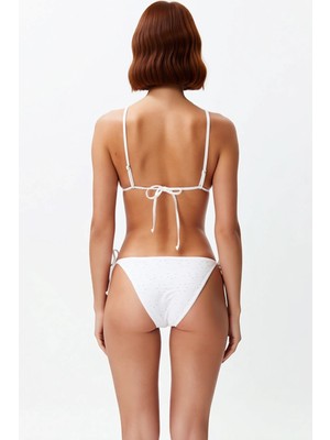 PayBuy Kadın Dokulu Örme Üçgen Bikini Takımı Kolsuz Normal Bel Bağlamalı Balensiz Regular Kesim Şık