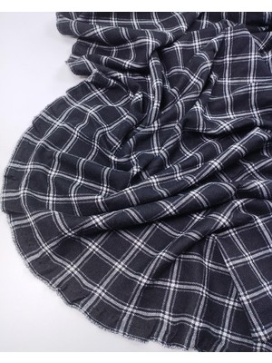 Kumaş Parça Siyah Beyaz Ekoseli Jakarlı Örme Kumaş Tok Duruşlu Esnek Elbiselik & Bluzluk 140X250CM
