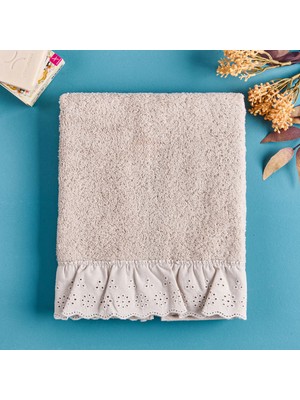 Matmel Soft Fırfırlı Yüz Havlusu - Krem - 50X90 cm