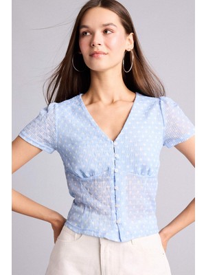 DeFacto Fitted V Yaka Çiçekli Dokulu Kısa Kollu Bluz F4625AX26SM