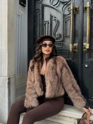 Vess Moda Tilki Desen Içi Astarlı Jakar Crop Kürk Mont