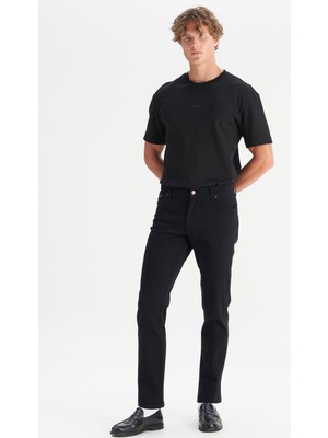 Wrangler Texas Pamuklu Slim Fit Esnek Dar Kesim Cepli Jean Pantolon Erkek Günlük Stil