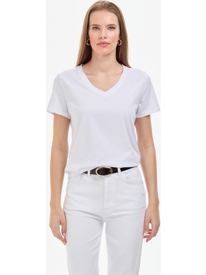 Pierre Cardin Kadın Beyaz Regular Fit V Yaka Basic Tişört 50326875-VR013