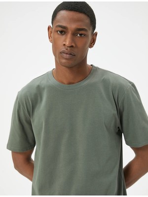 Koton Basic Tişört Slim Fit Bisiklet Yaka Kısa Kollu Pamuklu