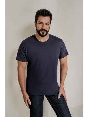 Altınyıldız Classics Erkek Lacivert %100 Pamuk Slim Fit Dar Kesim Bisiklet Yaka Tişört