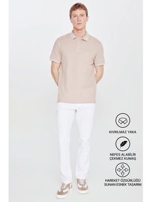 Altınyıldız Classics Erkek Çekmeyen Pamuklu Kumaş Comfort Fit Rahat Kesim Bej-beyaz Kıvrılmaz Polo Yaka Cepli Tişört