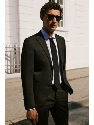 Altınyıldız Classics Erkek Siyah Ekstra Slim Fit Dar Kesim Kırlangıç Yaka Takım Elbise