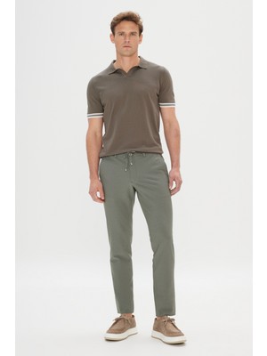 Altınyıldız Classics Erkek Haki Slim Fit Dar Kesim Beli Bağlamalı Yan Cep Gofre Desenli Pantolon