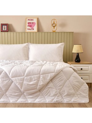 Matmel Soft Tek Kişilik Ince Microfiber Yorgan - Beyaz - 155X215 cm