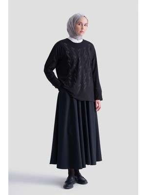 Armine Penye Siyah