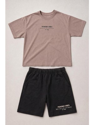 Erkek Çocuk Perendi Vibes Baskılı Oversize Şortlu Takım
