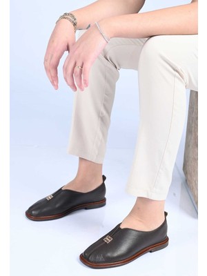 Bestello Bağcıksız Toka Detaylı Jurdan Taban Hakiki Deri Loafer 332-26106 Kadın Ayakkabı