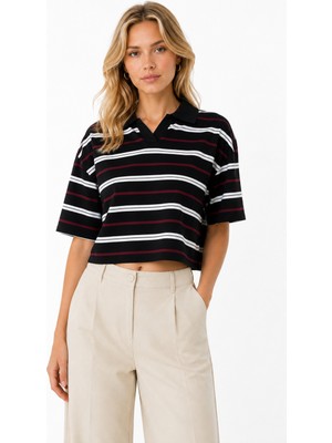 Bordo Beyaz Çizgili Siyah Polo Yaka Crop Tişört