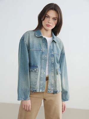 LC Waikiki Indigo Gömlek Yaka Oversize Kadın Jean Ceket