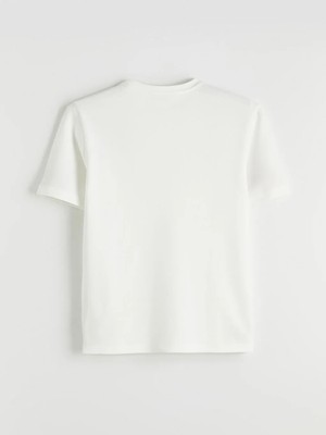 LC Waikiki Beyaz Loose Fit Basic Dry Touch Tişört