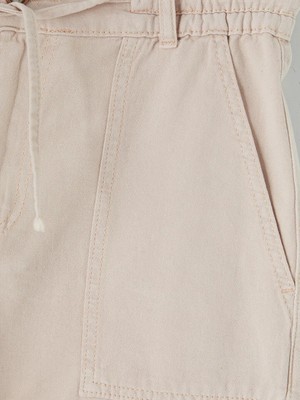 LC Waikiki Pembe Beli Lastikli Kadın Jean Şort