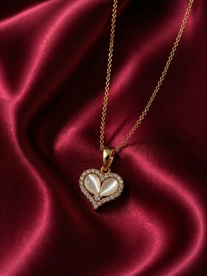 Sylvera Shop Görünümlü Taşlı Kalp Çelik Kolye (Gold Renk)