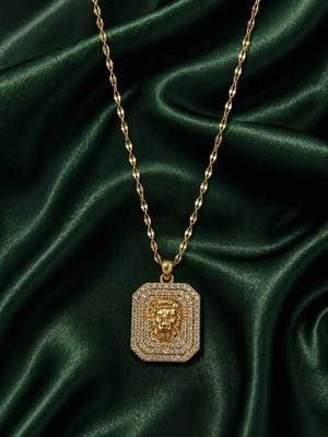 Sylvera Shop Aslan Figürlü Kare Plaka Taşlı Çelik Kolye (Gold Renk)