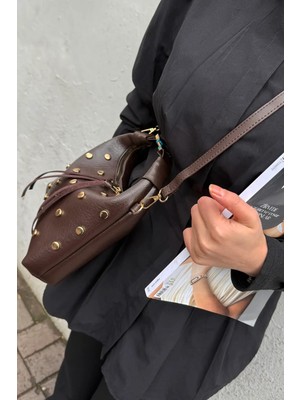 Store La'graccio Paris Kadın Sarbe Zımba Detaylı Çanta 2812