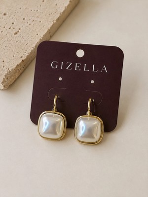 Gizella Kare Marka Model Ince Detaylı Küpe