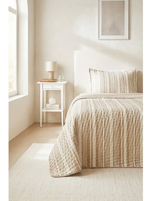 Ocean Home Textile Pamuklu Kapitoneli Bej Renk Çizgi Desen Tek Kişilik Yatak Örtüsü Seti 1 Adet 180 x 230 / 1 Adet 50 x 70 cm