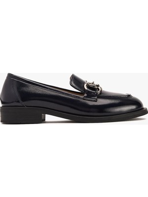 Kadın Metal Tokalı Klasik Loafer – Hakiki Deri Günlük Ayakkabı