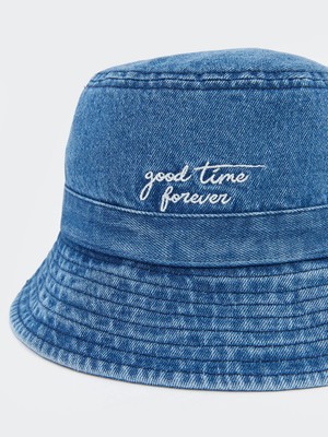 LC Waikiki Mavi Yazı Nakışlı Denim Kadın Bucket Şapka