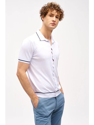 İGS Beyaz Slim Fit Dar Kalıp Düğmeli Polo Yaka Desenli Kısa Kollu Triko Tişört
