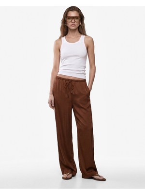 Koton Aerobin Kumaş Straight Fit Cepli Düz Geniş Paça Saten Pantolon