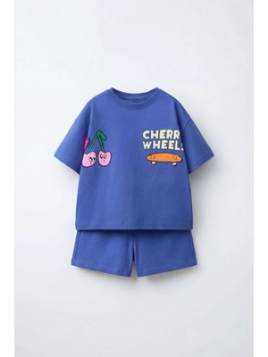 Magu Kız Çocuk Pamuklu Kiraz ve Kaykay Baskılı T-Shirt Şort Takım