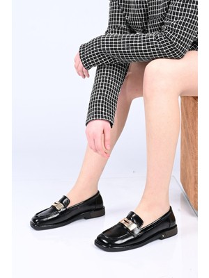 Bestello Bağcıksız Tokalı Termo Taban Hakiki Deri Loafer 340-1988 Kadın Ayakkabı