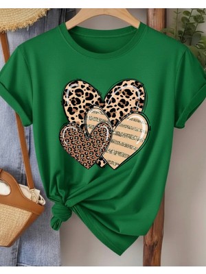 Nigrum Pardus Nıgrum Pardus Yeni Sezon Üç Leopar Kalp Baskılı %100 Pamuk Büyük Beden Kadın T-Shirt