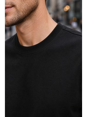 We&Me Erkek Bisiklet Yaka Diegonel Interlok Kumaş Basic T-Shirt