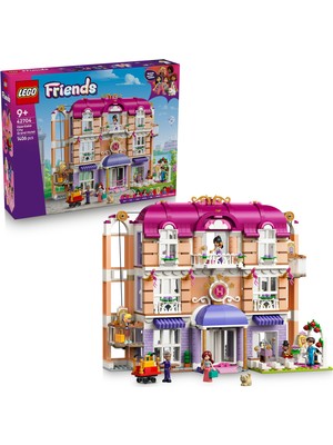LEGO® Friends Büyük Heartlake City Oteli 42704 - 9 Yaş ve Üzeri Çocuklar için 6 Mini Bebek İçeren Oyuncak Yapım Seti (1406 Parça)