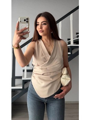 Elisin Taş Kruvaze Asimetrik Saten Bluz