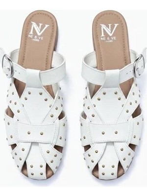 Ne&Ve Shoes Beyaz Mat Deri Pim Detaylı ve Tokalı Kadın Kare Burun Sabo Terlik
