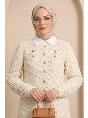 Moda Morfo Ponponlu Yuvarlak Yaka Düğmeli Triko Hırka  -Krem