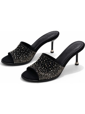 Patron Shoes Kadın Saten Taş Detaylı Topuklu Terlik – Özel Gün & Davet Terliği