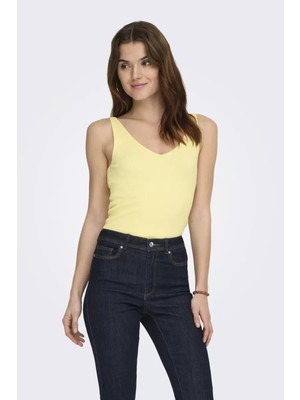 Jdy Jdynanna Slim Fit V Yaka Kolsuz Bluz Bayan Bluz 15180497