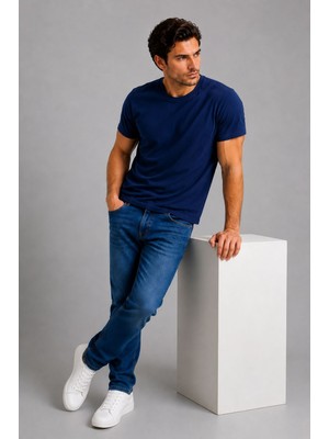 Le Touche Erkek Slim Fit Dar Kesim Likralı Vücuda Oturan Yumuşak Dokulu Bisiklet Yaka Tişört