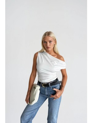 Asfaha Fashion Kadın Asimetrik Tek Omuz Büzgü Detaylı Esnek Bluz