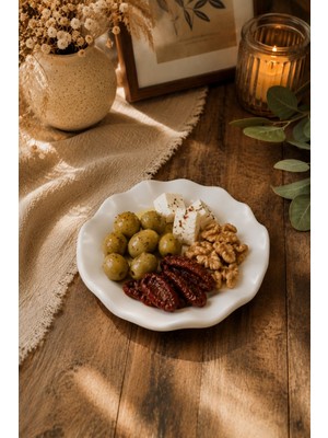 AkanArt Studio Dalgalı Kenar Yuvarlak Tepsi