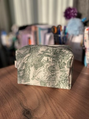 Fiorbag Fermuarlı ve Astarlı Makyaj Çantası Tek Bölmeli Takı Organizeri Yıkanabilir Çok Amaçlı El Çantası