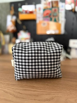 Fiorbag Fermuarlı ve Astarlı Makyaj Çantası Tek Bölmeli Takı Organizeri Yıkanabilir Çok Amaçlı El Çantası